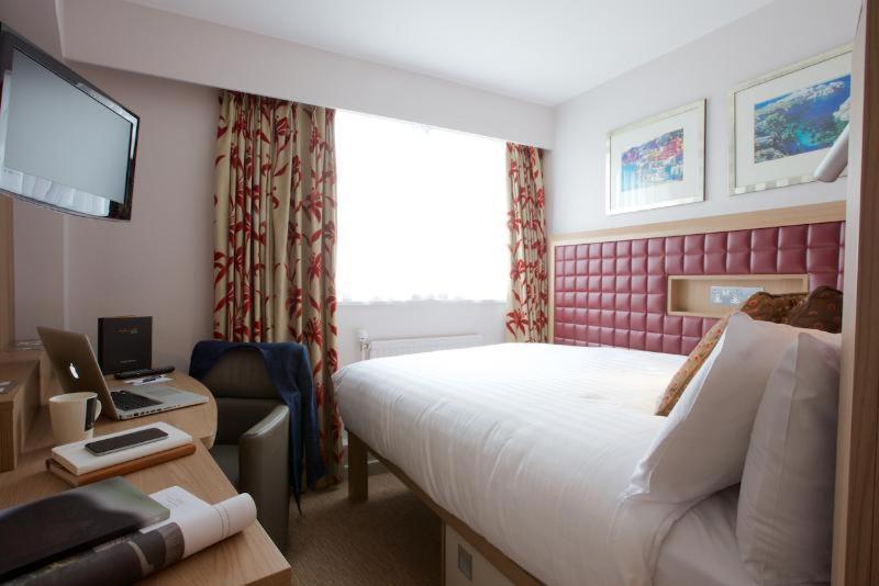 Birmingham Strathallan Hotel, BW Signature Collection Room photo